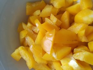 sliced yellow capsicum