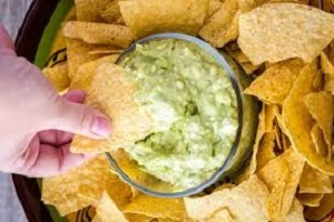 Guacamole queso