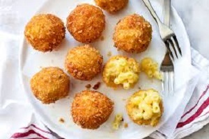 Mac cheese Bombs