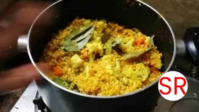 How to make Turmeric Cauliflower Rice
