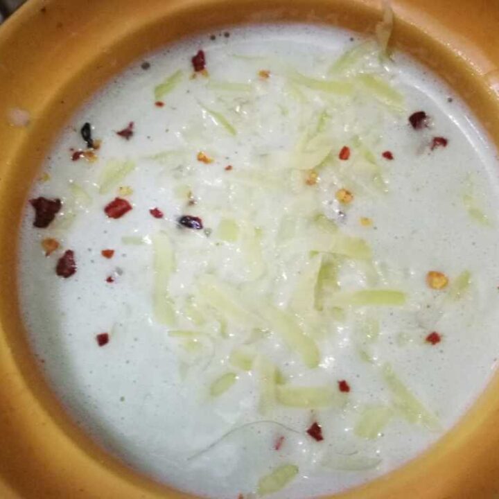 Keto Cauliflower Leek Soup