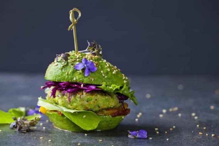 5 Benefits of Eating Plant-Based Burgers