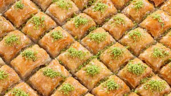 Sultana baklava